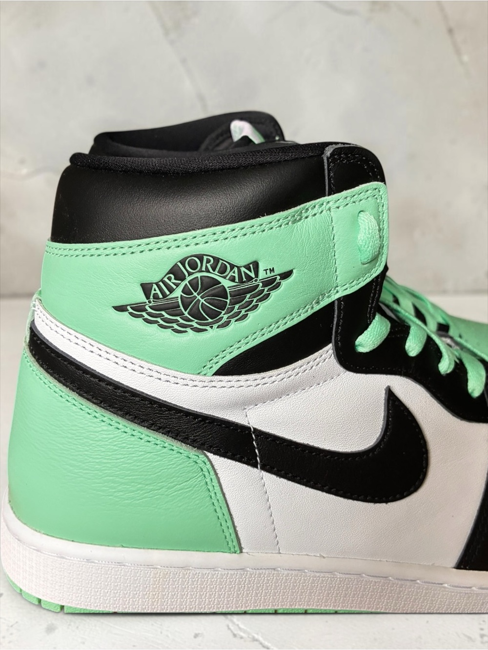 Nike Air Jordan 1 Retro High OG "Green Glow" Men’s Size 14 (Rare Size) Brand NEW - Picture 12 of 12